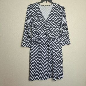 Talbots Women's dress size L Blue/white‎ ziczac 3/4 sleeve with twisted belt